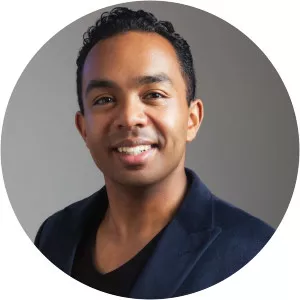 Martin Bakari - Musical artist