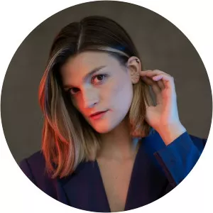 Martina Flores - Musical artist