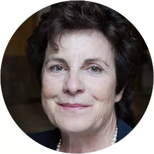 Martine Carrillon-Couvreur