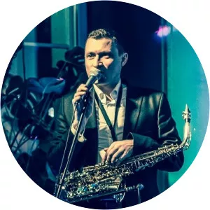 Martti Meumers - Singer