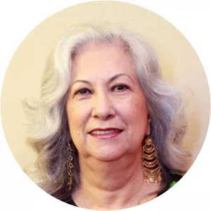 Mary Andrade - Author