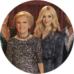 Mary Berry's Christmas Party - TV program