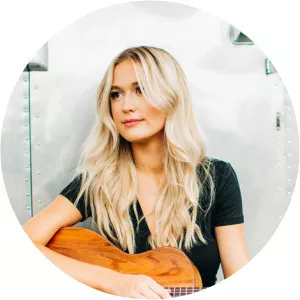 Mary Desmond - Singer