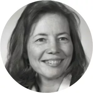 Mary Jo Nye - American historian of science