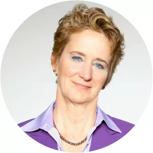 Mary Kay Henry - American union organizer