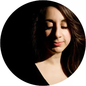 Mary Kouyoumdjian - Musical artist