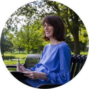 Mary Kutheis - Writer