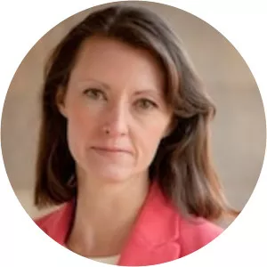 Mary Lloyd - Television journalist ‧ Hugh Riminton's wife