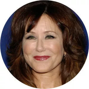 Mary McDonnell