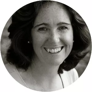 Mary McNamara - American journalist