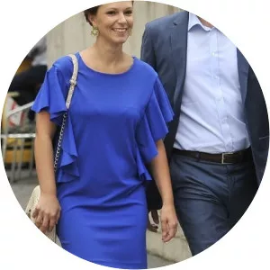 Maša Petrov - Teacher