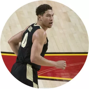 Mason Gillis - Basketball player