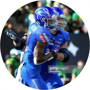 Mason Hampton - American football offensive lineman