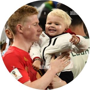 Mason Milian De Bruyne photograph