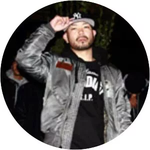 MASS-HOLE - Musical artist