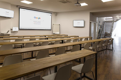 MasterClass Dentistry - Vocational school in Madrid, Spain