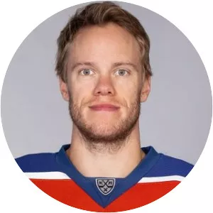 Mat Robinson - Ice hockey defenceman