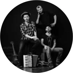 Matakustix - Musical group