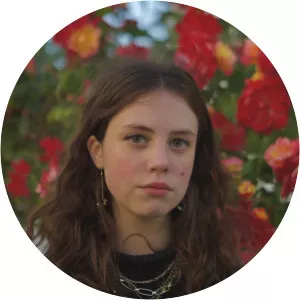 Matilda Mann - Musician