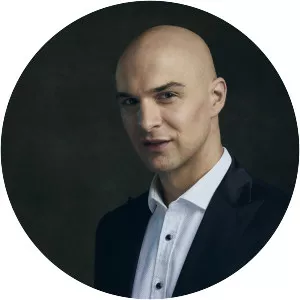 Matthew Newlin - Singer