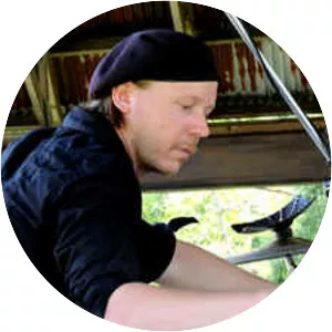 Mattias Olsson - Artist