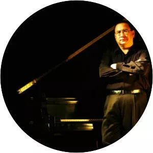 Mauricio Centeno - Musical artist