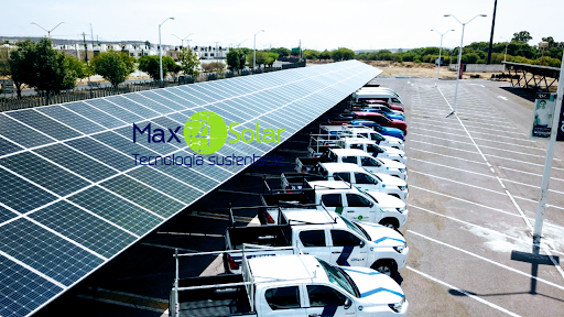 Max4Solar / Proyectos de Paneles Solares