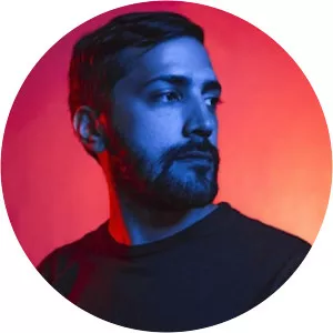 Maxi Vega - Musical artist
