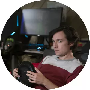 Maximizing Alphaness