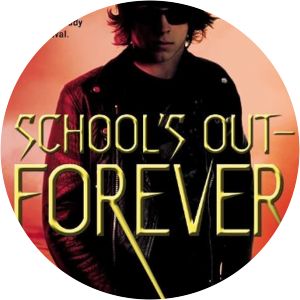 Maximum Ride: School's Out Forever