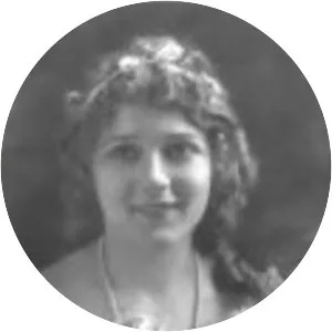 Maxine Elliott Hicks