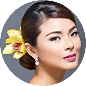 Maxine Medina