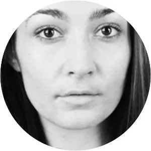 Maxine Mellor - Author