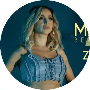 Maya Berović - Singer