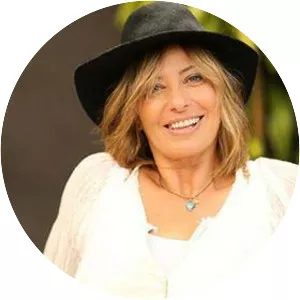 sorne maya fiennes - Musical artist