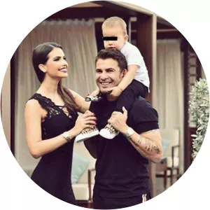 Maya Mutu photograph