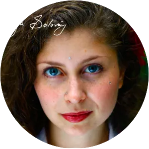 Maya Solovéy - Singer-songwriter