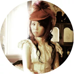 Maya Toyoshima - Musician