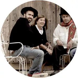 Mayalde - Musical group