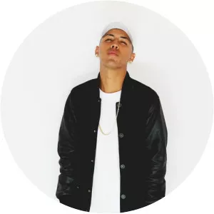 benny lizarraga mayky rs - Musical artist