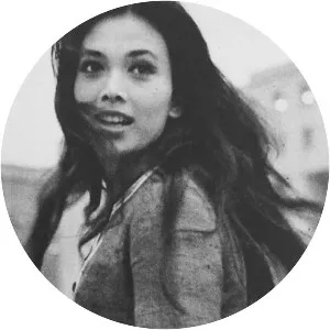 Mayumi Nagisa - Japanese actress