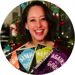 Maz Evans photograph