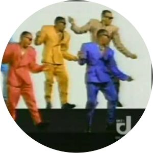 mc hammer this is the way we roll - Song by MC Hammer