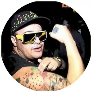 mc kauan dinho da vp - Musical artist