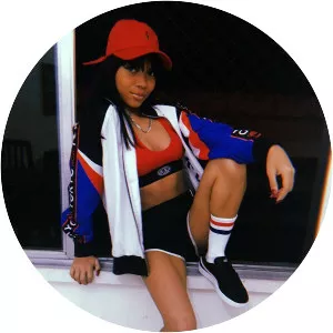 Mc Lucy - Musical artist