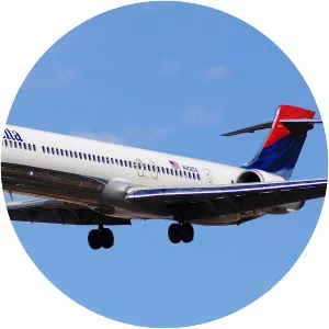 McDonnell Douglas MD-90 photograph