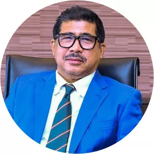 Md Alwi Che Ahmad - Politician