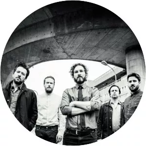 Me. man. machine - Musical group