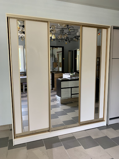 Mebli Lyustry Mahazyn