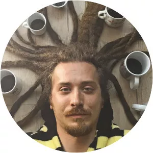 Medial Banana - Musical group